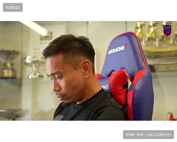 老将长友佑都的经验是宝贵财富，他将在更衣室扮演稳定军心的重要角色。